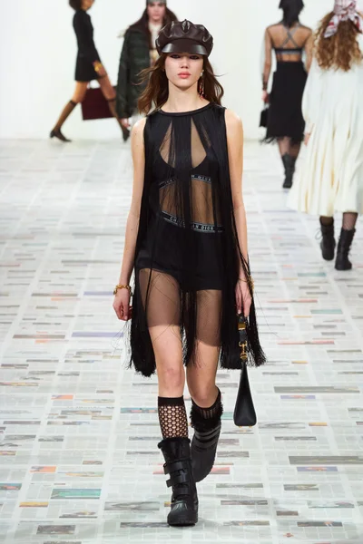 Look 51
